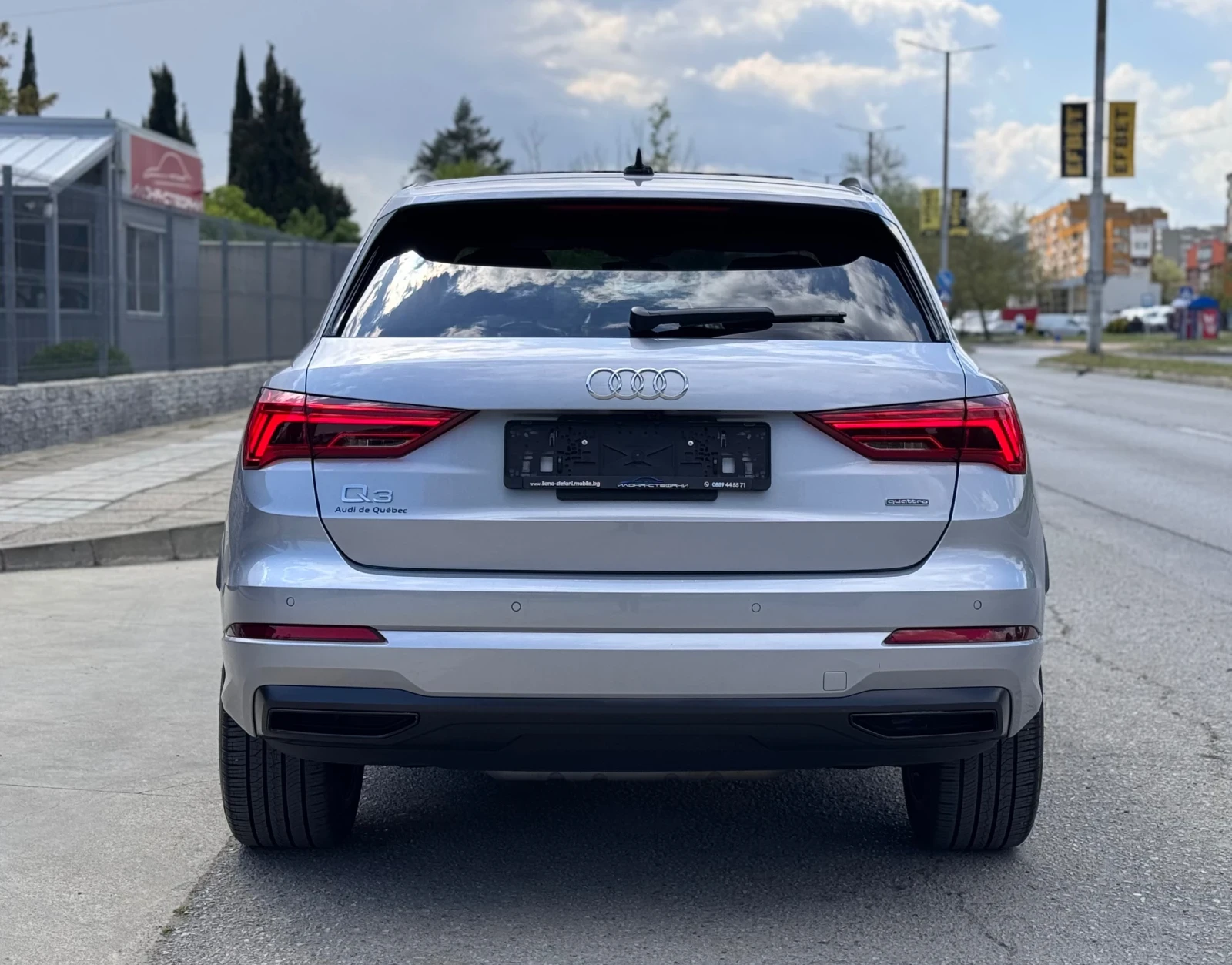 Audi Q3 45TFSI quattro 16хил.км* ПЕРФЕКТЕН* , снимка 4 - Автомобили и джипове - 54442050