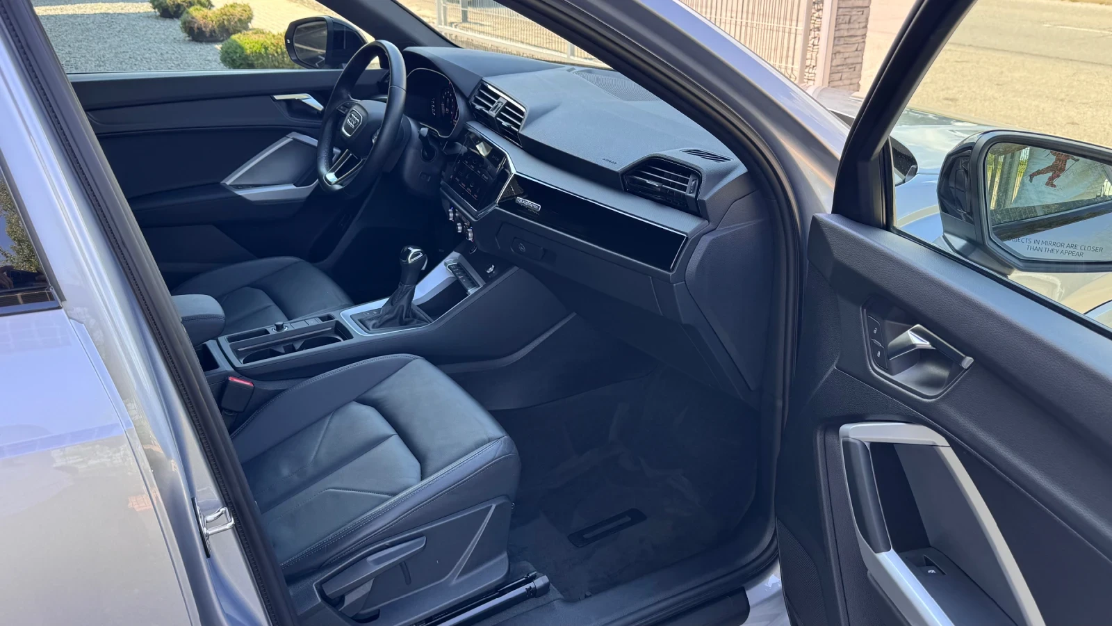 Audi Q3 45TFSI quattro 16хил.км* ПЕРФЕКТЕН* , снимка 9 - Автомобили и джипове - 54442050