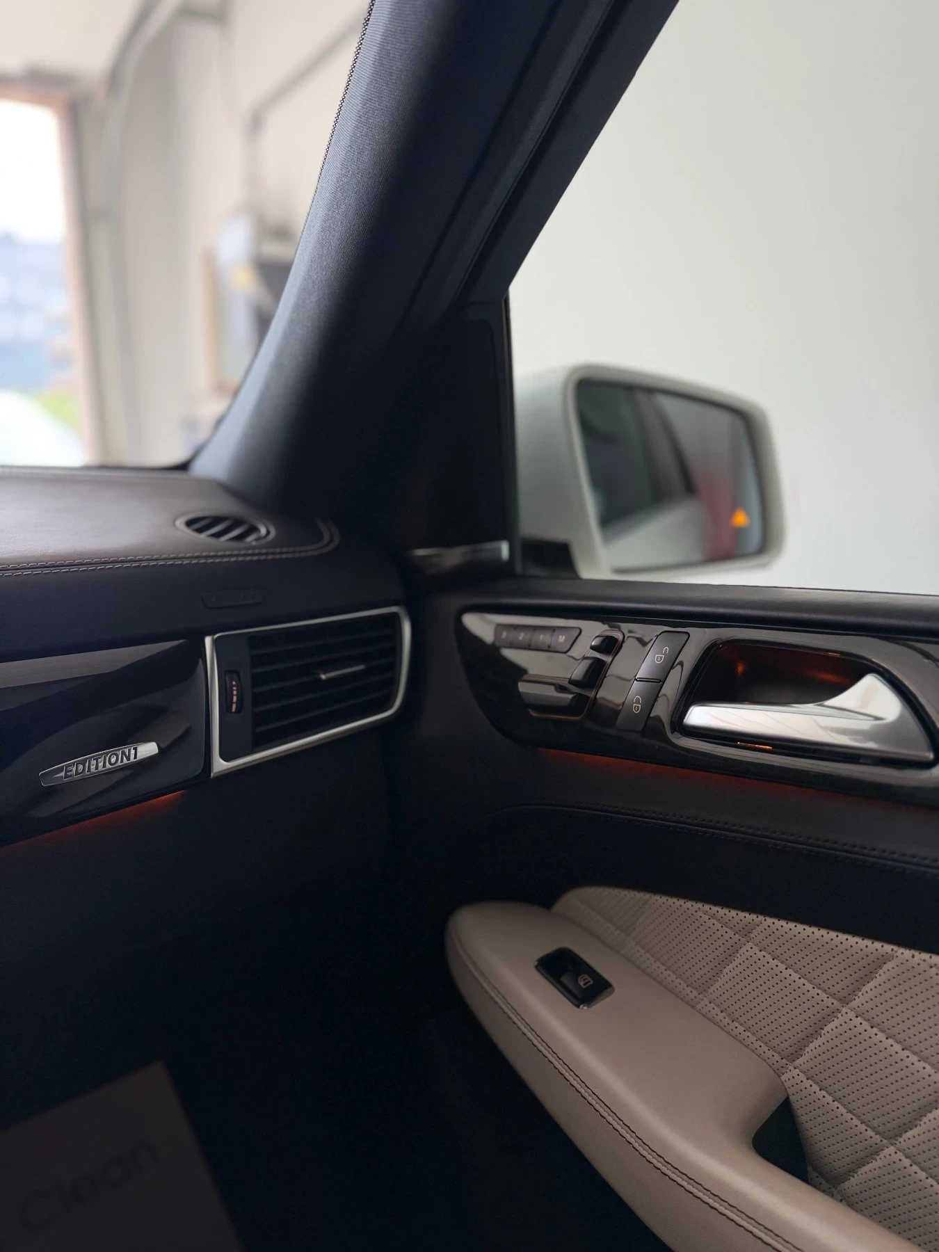 Mercedes-Benz ML 350 EDITION 1/HARMAN KARDON/DESIGNO, снимка 15 - Автомобили и джипове - 54641124