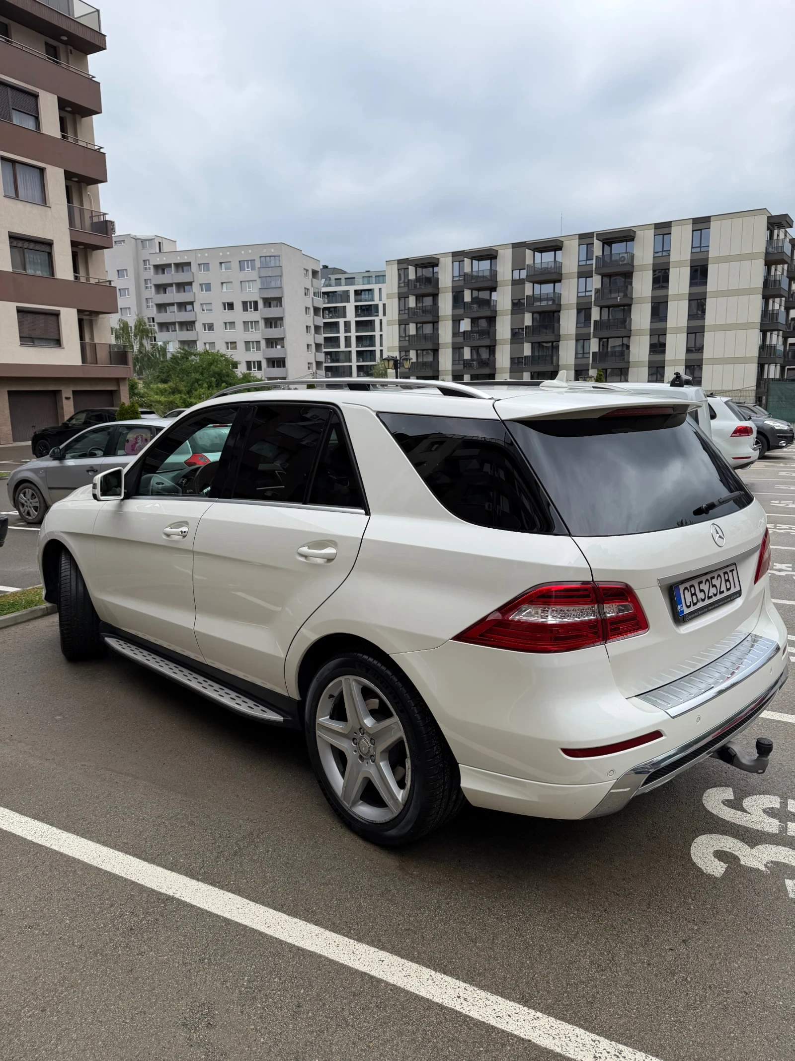 Mercedes-Benz ML 350 EDITION 1/HARMAN KARDON/DESIGNO, снимка 5 - Автомобили и джипове - 54641124
