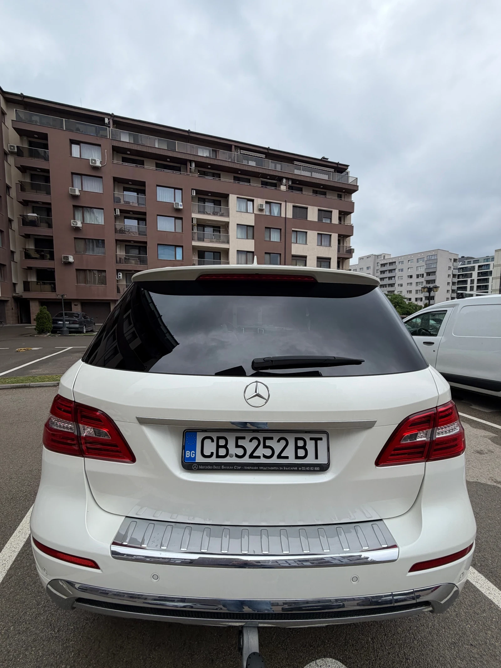 Mercedes-Benz ML 350 EDITION 1/HARMAN KARDON/DESIGNO, снимка 8 - Автомобили и джипове - 54641124