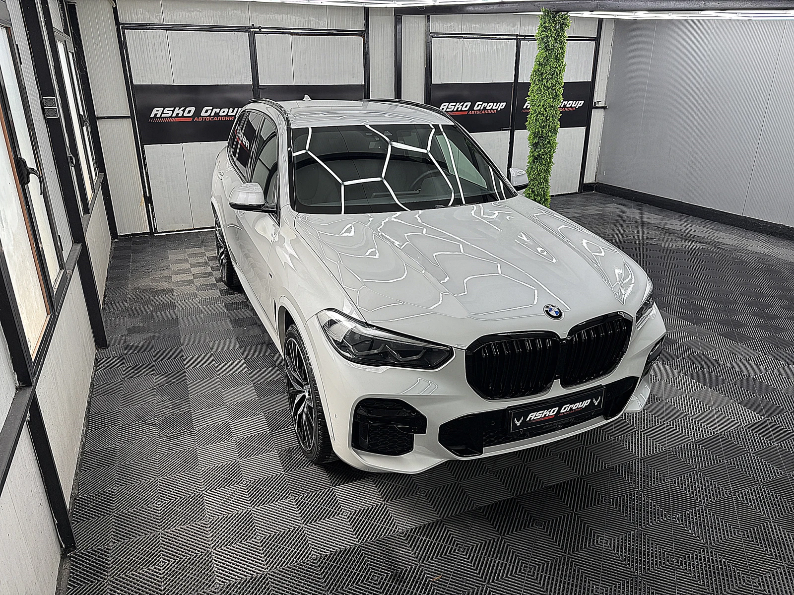 BMW X5 M-paket/INDIVIDUAL// Keyless/СОБСТВЕН ЛИЗИНГ, снимка 7 - Автомобили и джипове - 54677291