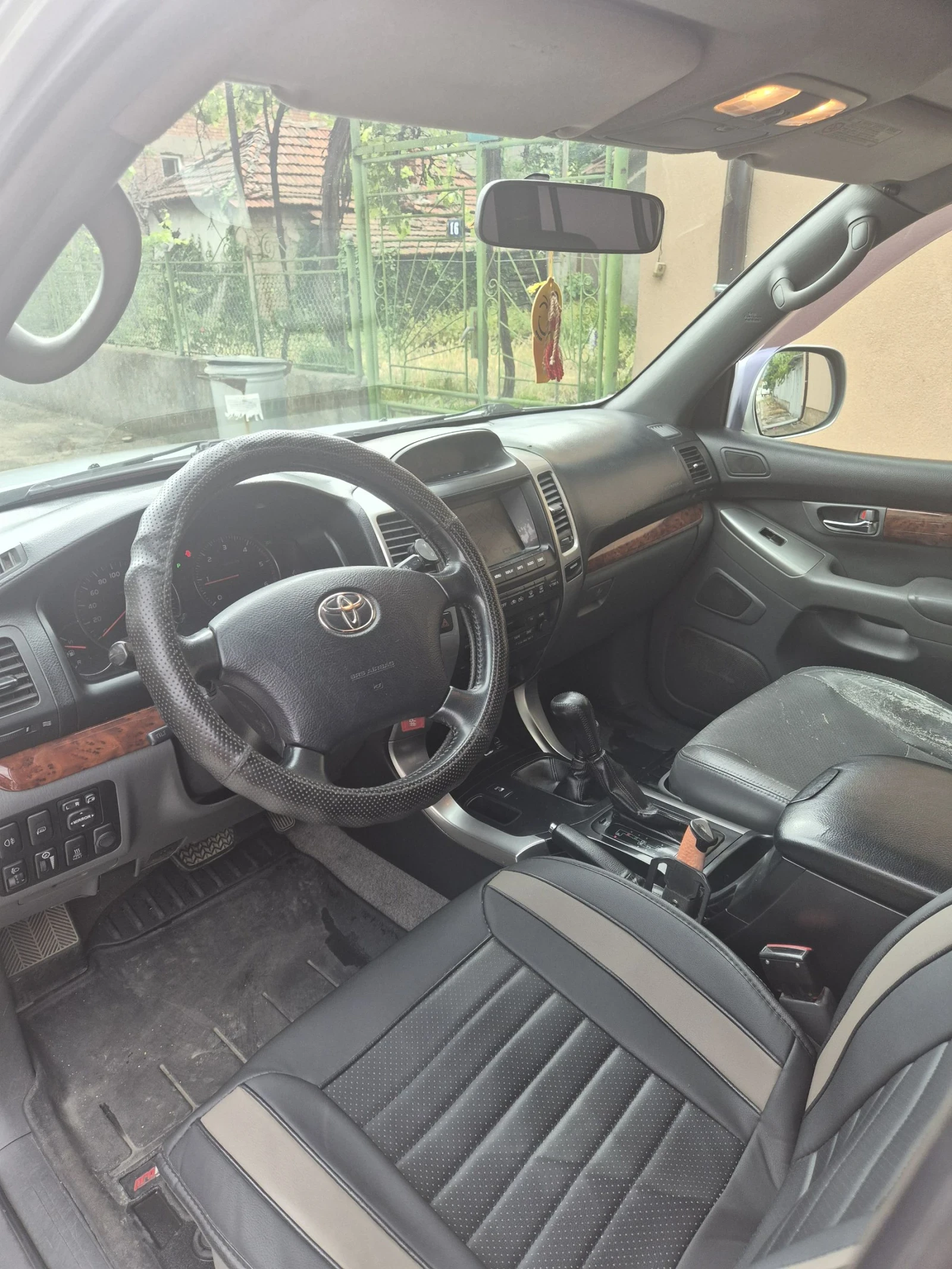 Toyota Land cruiser 120, снимка 14 - Автомобили и джипове - 54751903