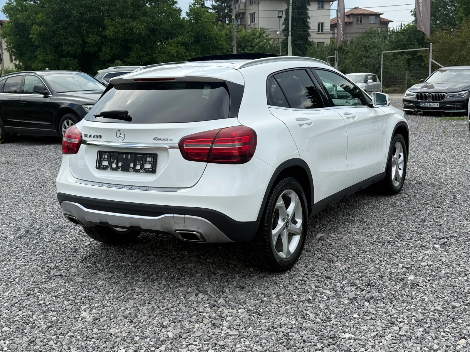 Mercedes-Benz GLA 250 Facelift 2020 г. (211 кс) 4MATIC 7G-DCT 145 000км., снимка 8 - Автомобили и джипове - 55014491