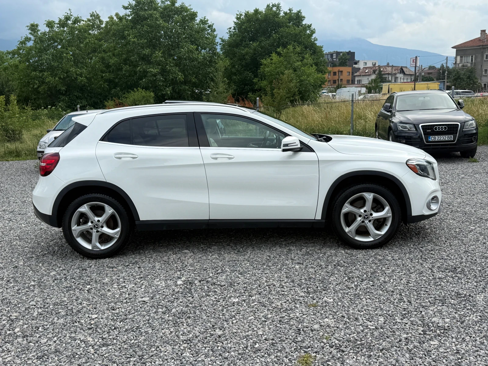 Mercedes-Benz GLA 250 Facelift 2020 г. (211 кс) 4MATIC 7G-DCT 145 000км., снимка 4 - Автомобили и джипове - 55014491