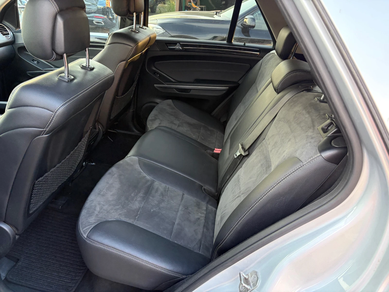Mercedes-Benz ML 320, снимка 14 - Автомобили и джипове - 55127457