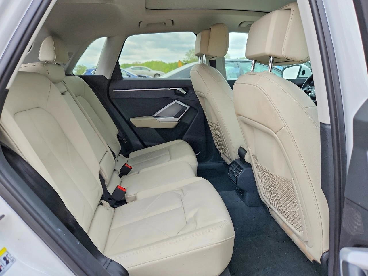 Audi Q3 PREMIUM PLUS S LINE 45, снимка 11 - Автомобили и джипове - 55254293