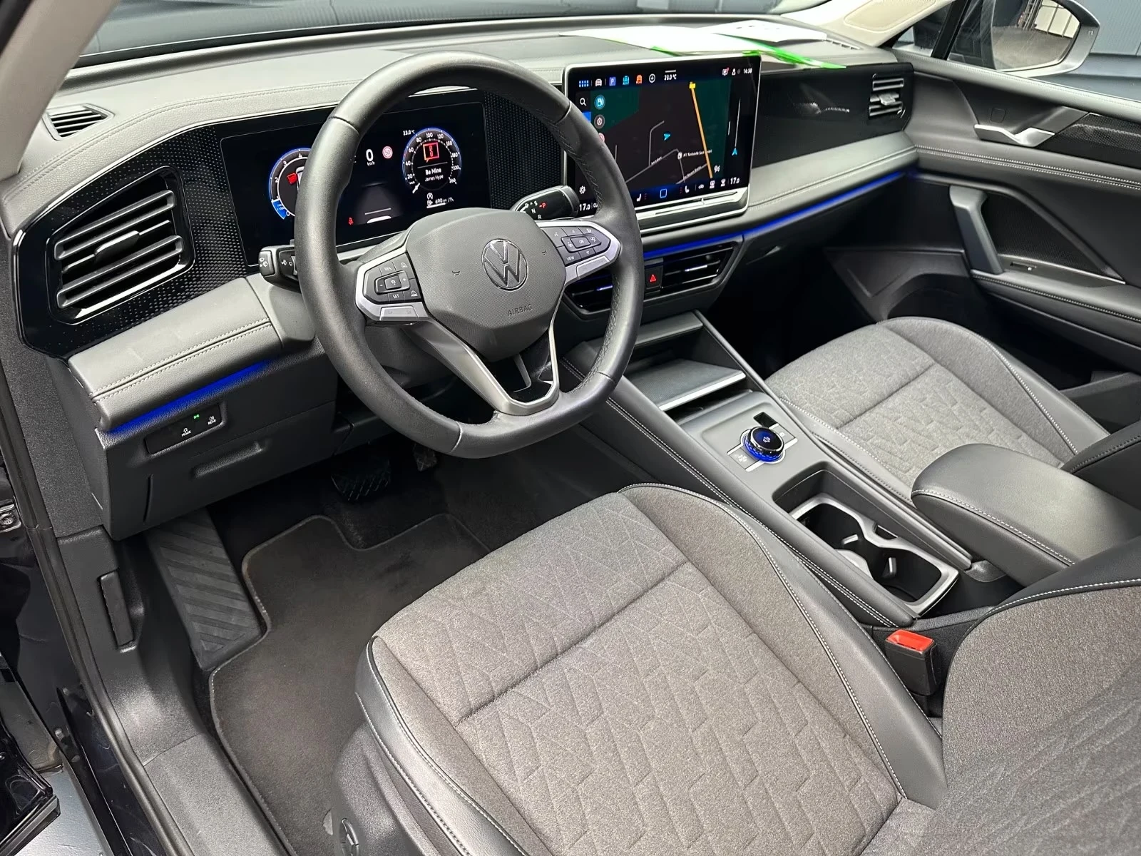 VW Tiguan 1.5 eTSI DSG Life * Design-Paket* 18Zoll* IQ, снимка 12 - Автомобили и джипове - 55679084