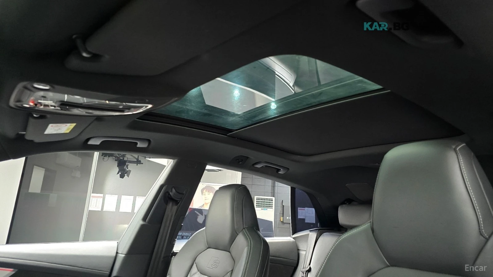 Audi Q8 55TFSI/QUATTRO/PREMIUM/DRIVE-ASSISTS, снимка 15 - Автомобили и джипове - 55728771