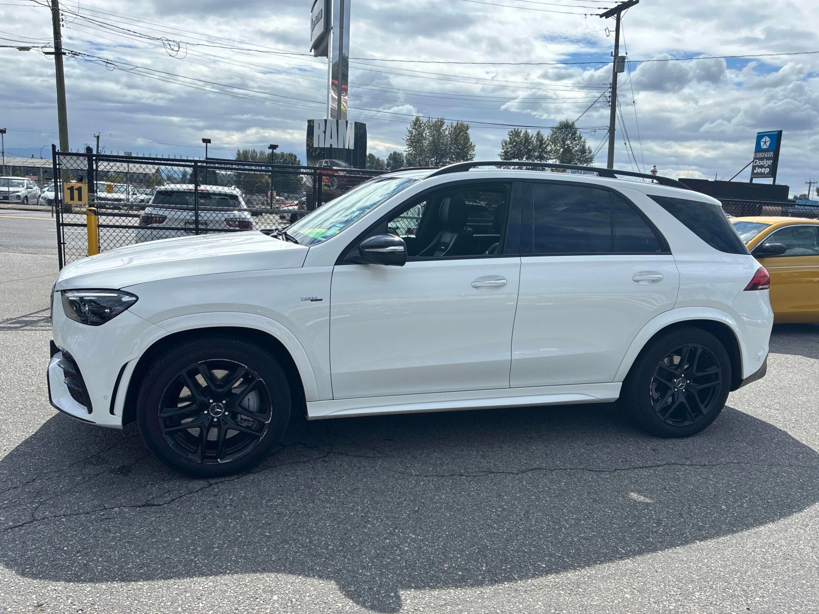 Mercedes-Benz GLE 53 4MATIC /DISTRONIC/360/BURMESTER/АВТОКРЕДИТ, снимка 15 - Автомобили и джипове - 55948013