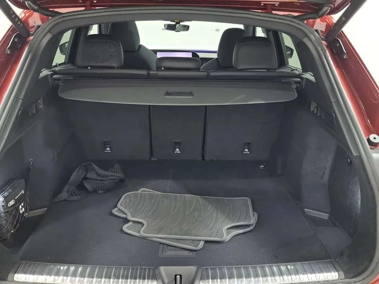 Audi SQ5, снимка 14 - Автомобили и джипове - 56732290