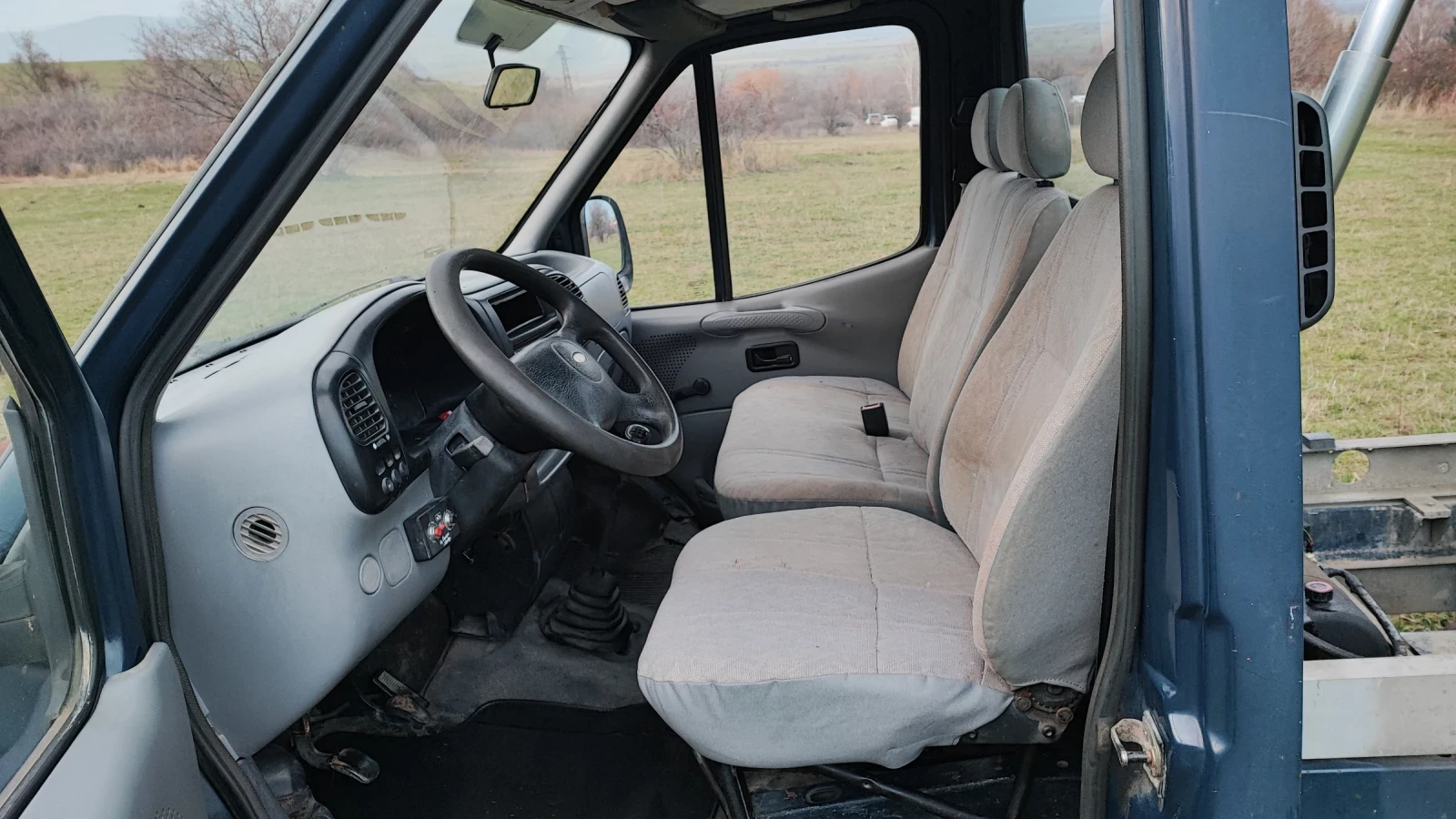 Ford Transit 2.5D - изображение 9