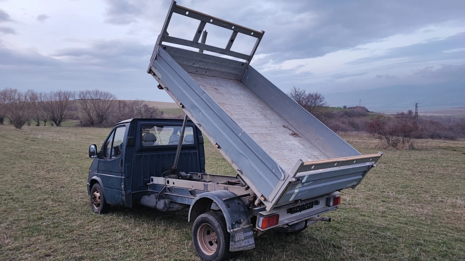 Ford Transit 2.5D - изображение 4