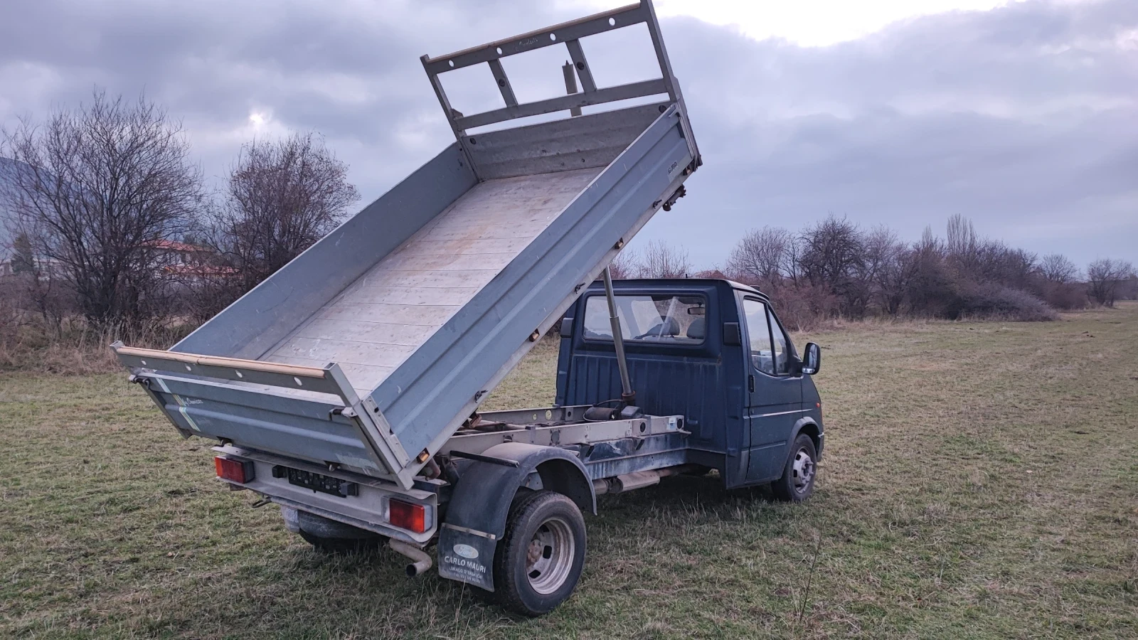 Ford Transit 2.5D - изображение 3