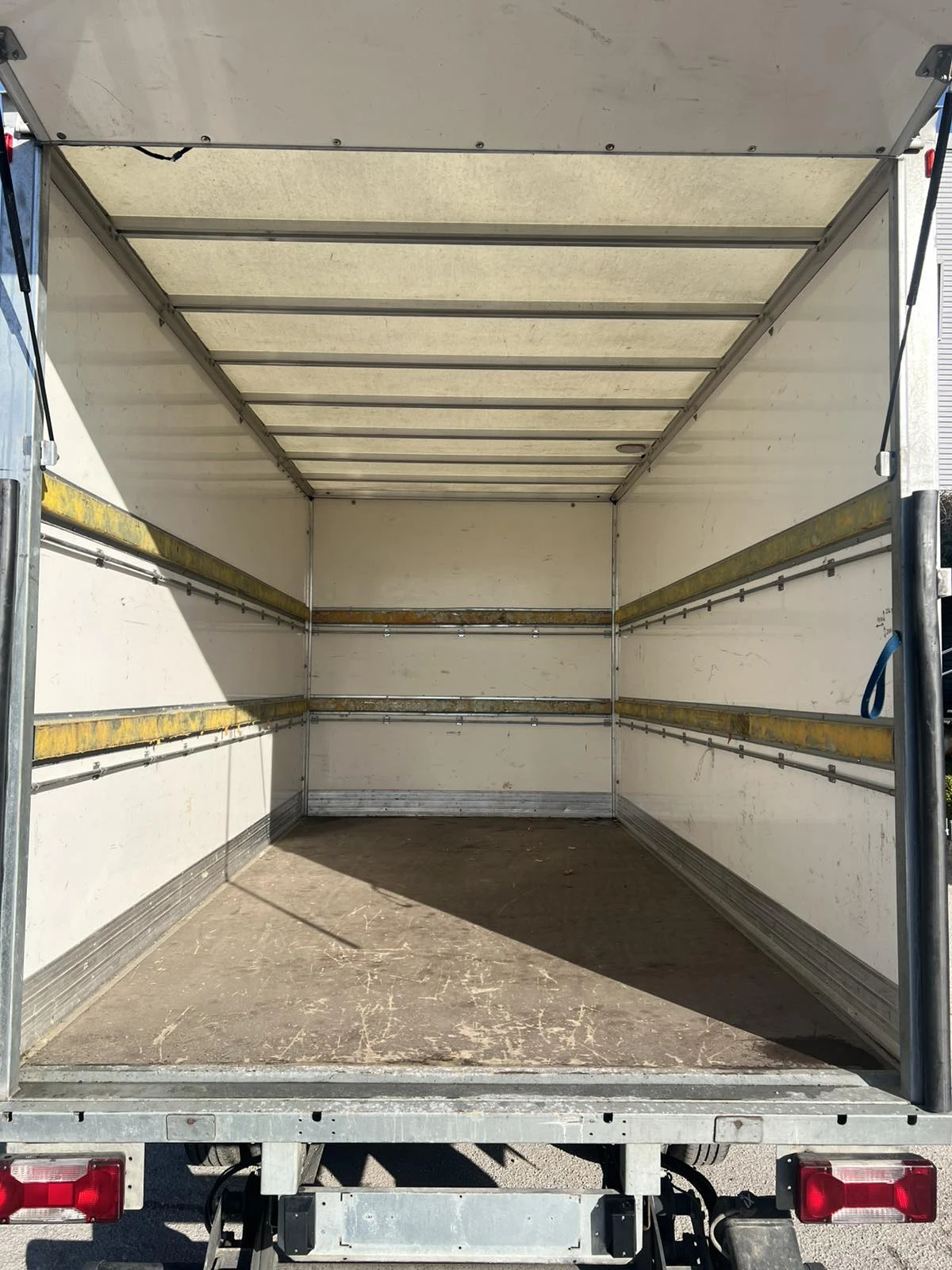 Iveco Daily 35C16, снимка 6 - Бусове и автобуси - 53958221