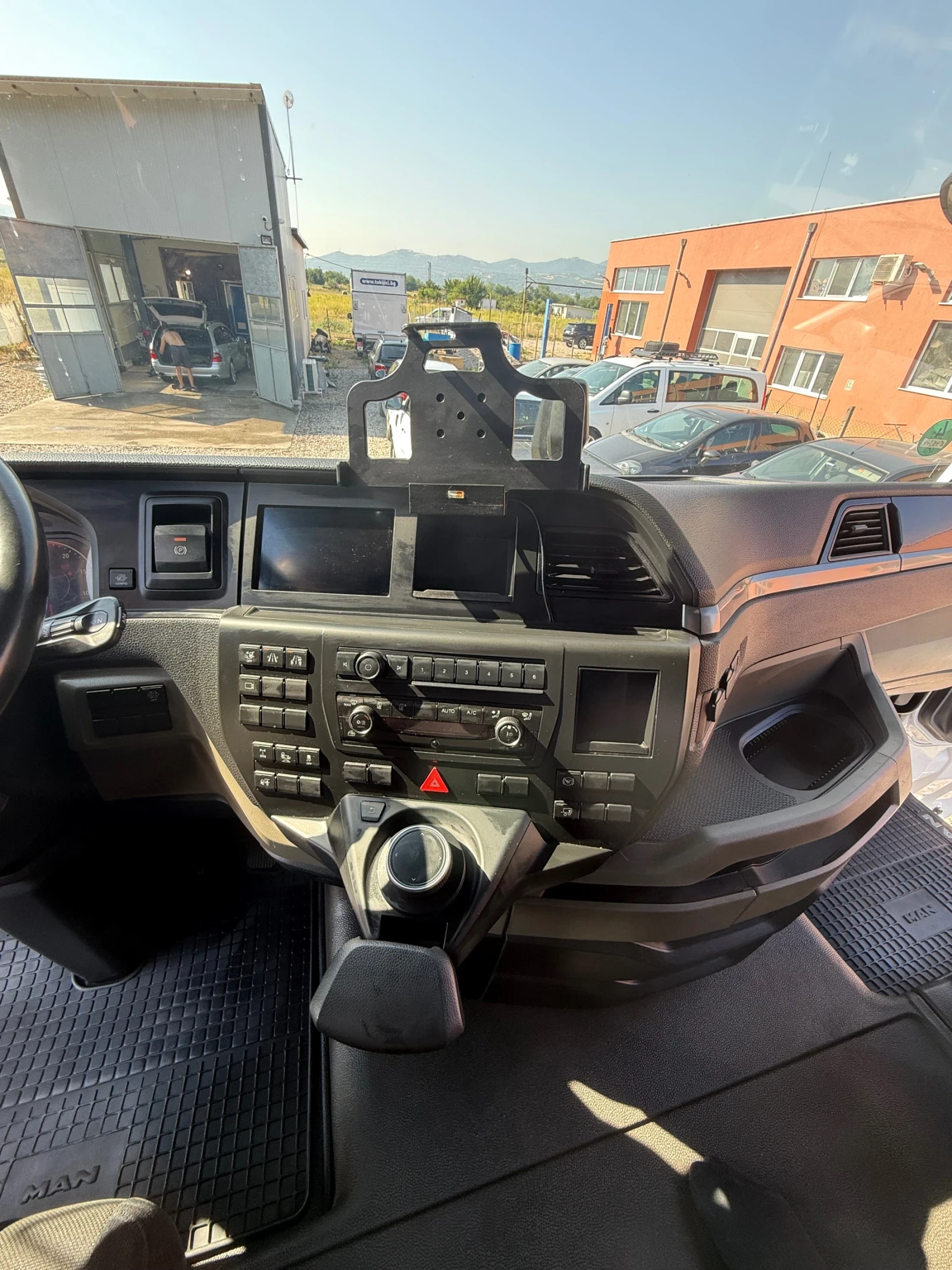 Man Tgx 18.510 с Ретардер, снимка 14 - Камиони - 55330439
