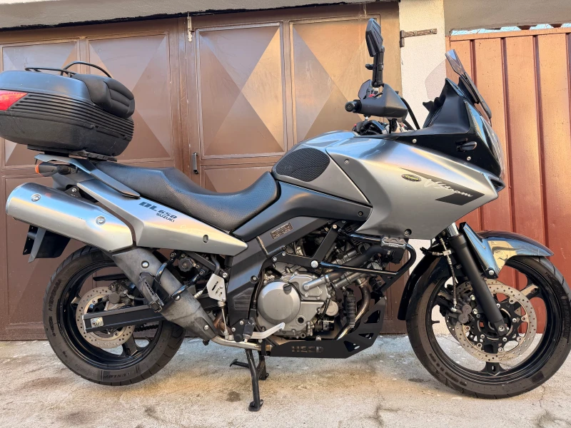 Suzuki V-strom 650, снимка 2 - Мотоциклети и мототехника - 52526642