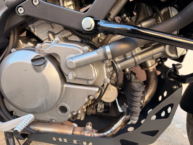 Suzuki V-strom 650, снимка 11 - Мотоциклети и мототехника - 52526642