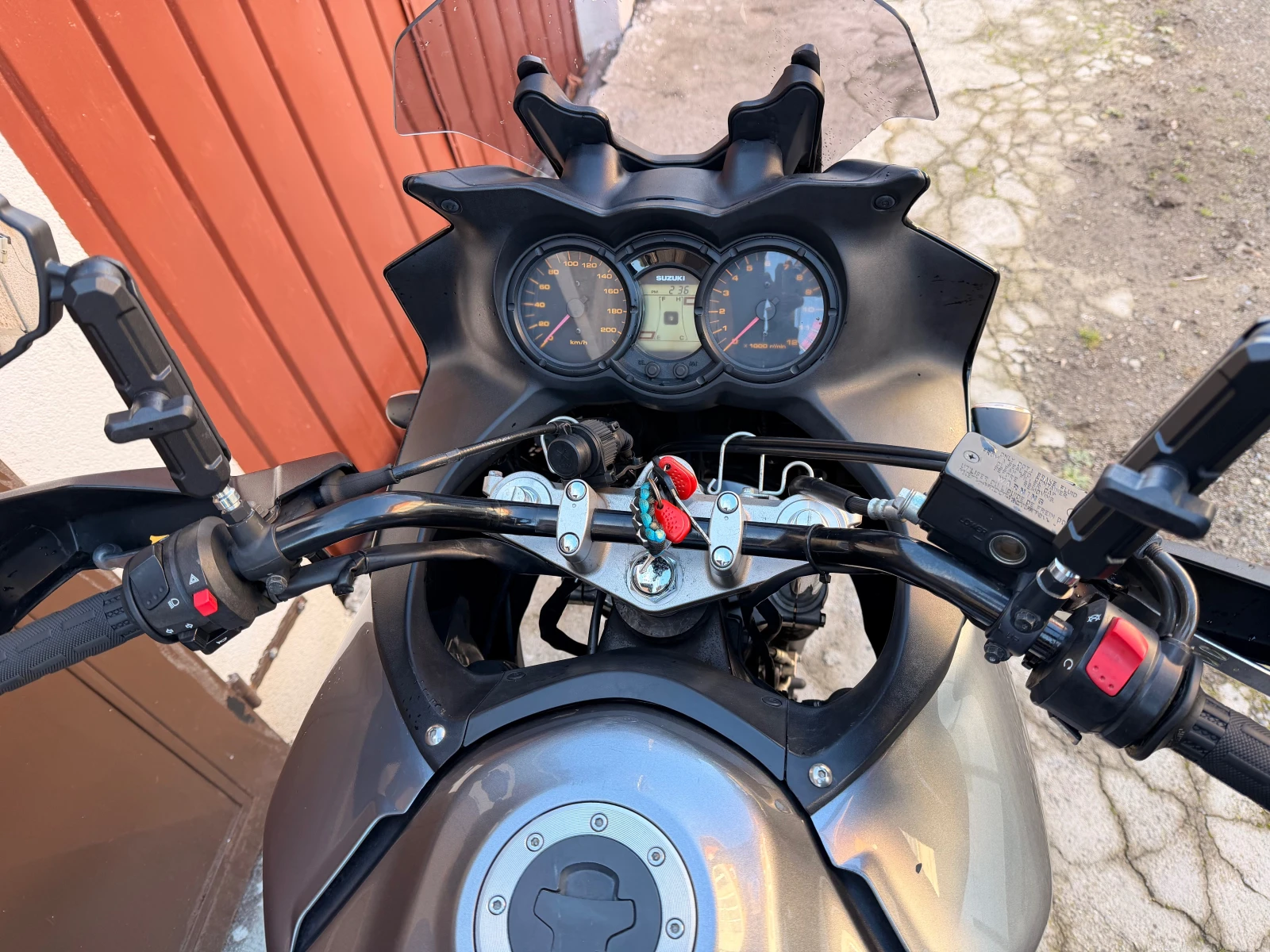 Suzuki V-strom 650 - изображение 10