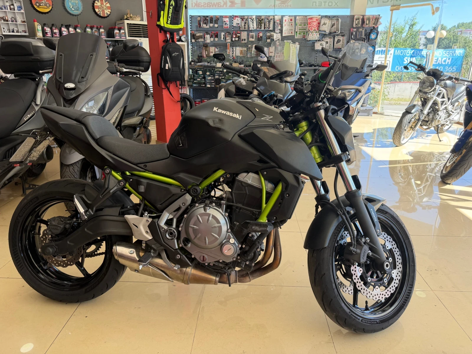 Kawasaki Z Z650 10000km. A2 35KW, снимка 2 - Мотоциклети и мототехника - 55622414