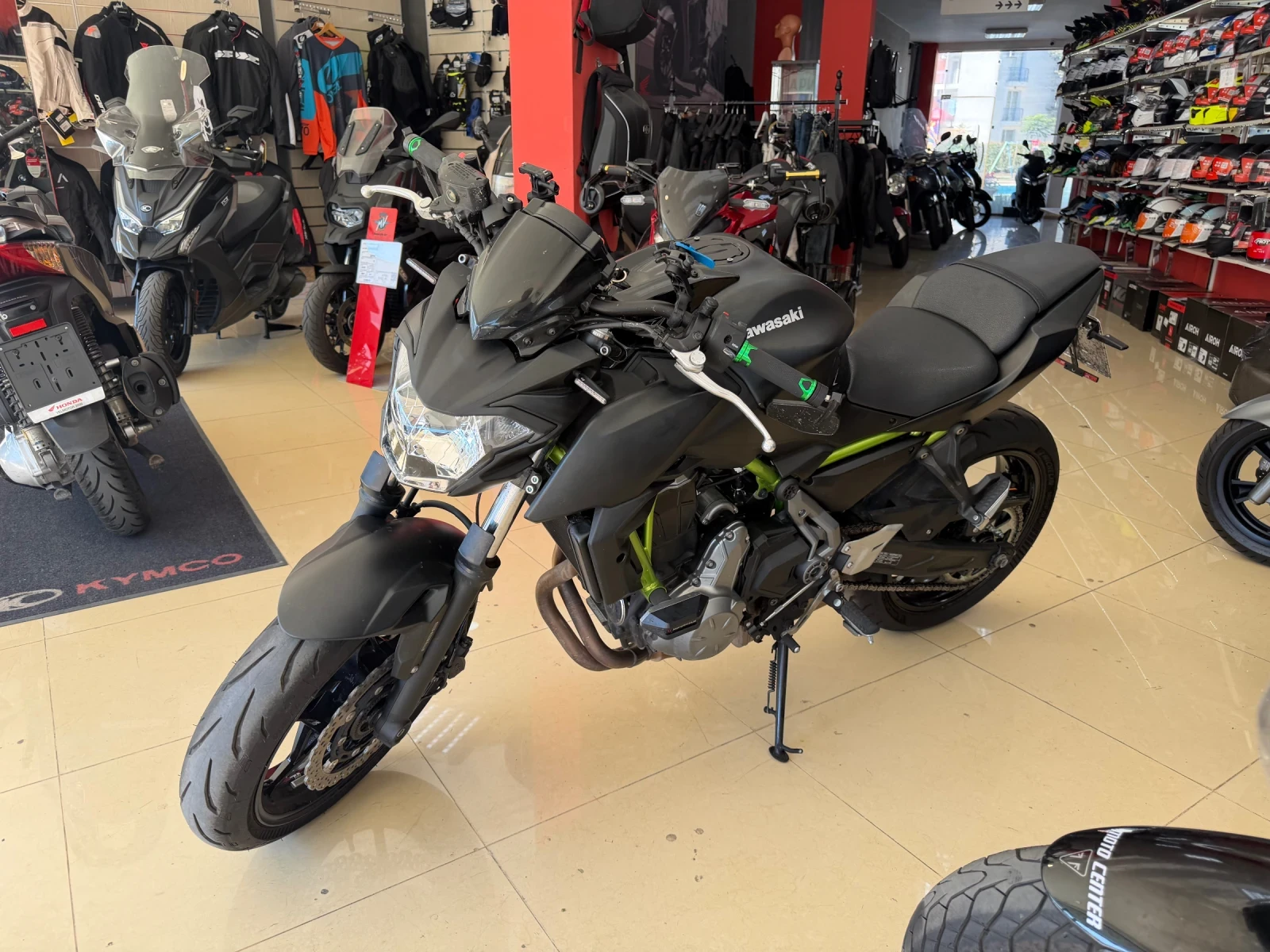 Kawasaki Z Z650 10000km. A2 35KW, снимка 6 - Мотоциклети и мототехника - 55622414