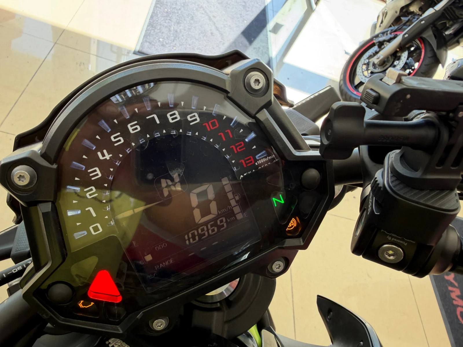 Kawasaki Z Z650 10000km. A2 35KW, снимка 11 - Мотоциклети и мототехника - 55622414