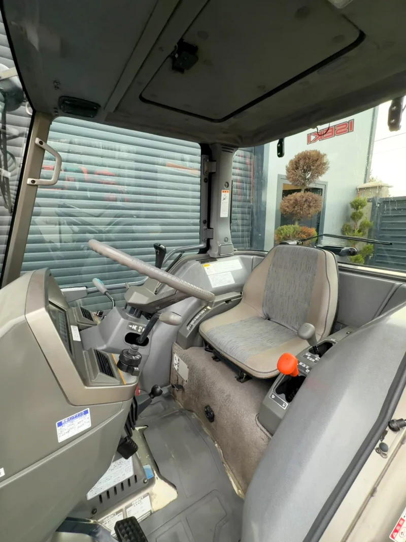 Трактор ISEKI GEAS 333 КАТО НОВ, снимка 13 - Селскостопанска техника - 53024045