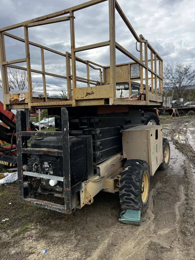 Автовишка Друга марка, снимка 3 - Индустриална техника - 52543610