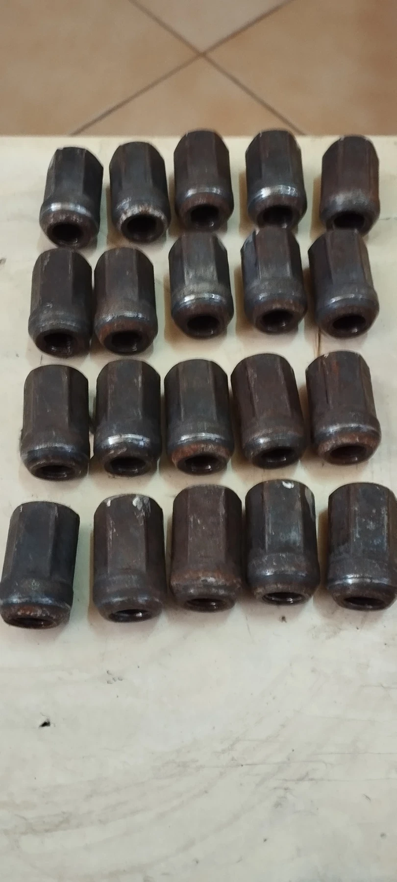 ���� � ������ 195/65R15 �� Toyota | Mobile.bg � ����������� 4