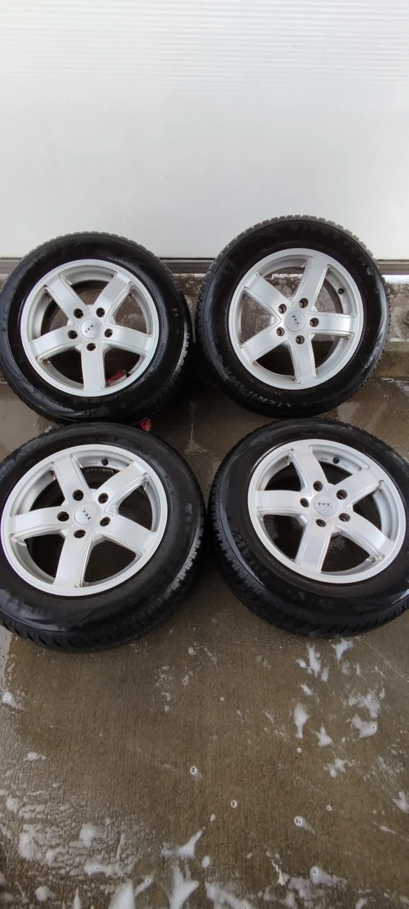 ���� � ������ 195/65R15 �� Toyota | Mobile.bg � ����������� 1