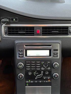 Volvo V70 2.0D 136к.с, снимка 9