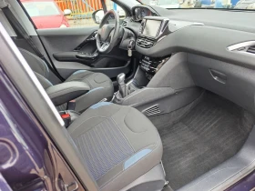 Peugeot 208 1.2i SST, снимка 15