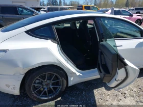 Tesla Model 3, снимка 8