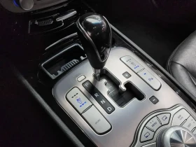 Hyundai Genesis 3.3, снимка 9