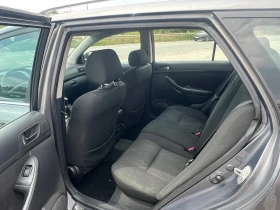 Toyota Avensis, снимка 14
