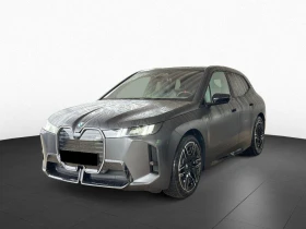 BMW iX M70/FACELIFT/ICONIC GLOW/H&K/SKY LOUNGE/360/LED/ - 112980 € / 220969.67 лв. - 31169163 4