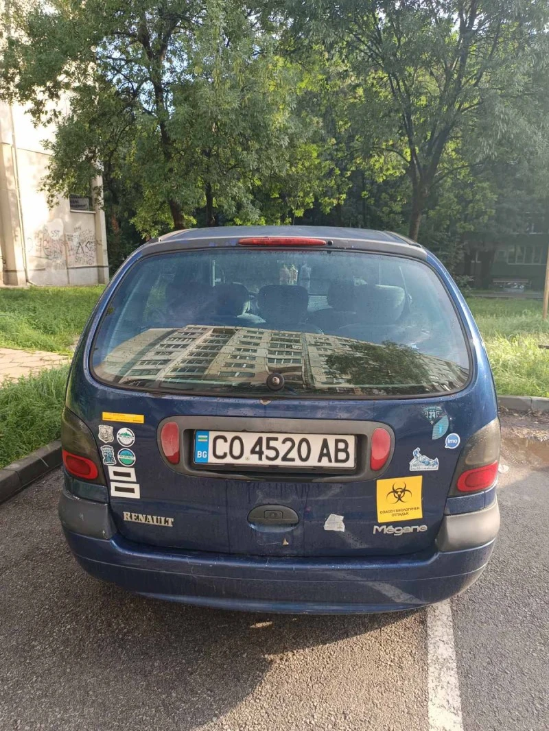 Renault Scenic 1.6Е АГУ, снимка 4 - Автомобили и джипове - 47392590