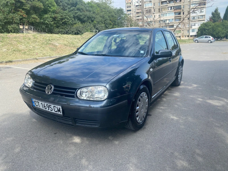 VW Golf 1.6, снимка 1 - Автомобили и джипове - 47070350