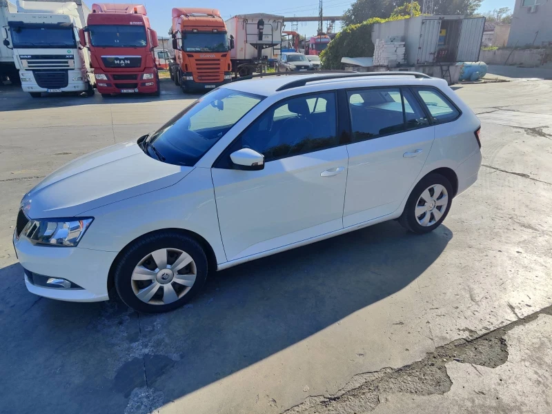 Skoda Fabia, снимка 3 - Автомобили и джипове - 47736228