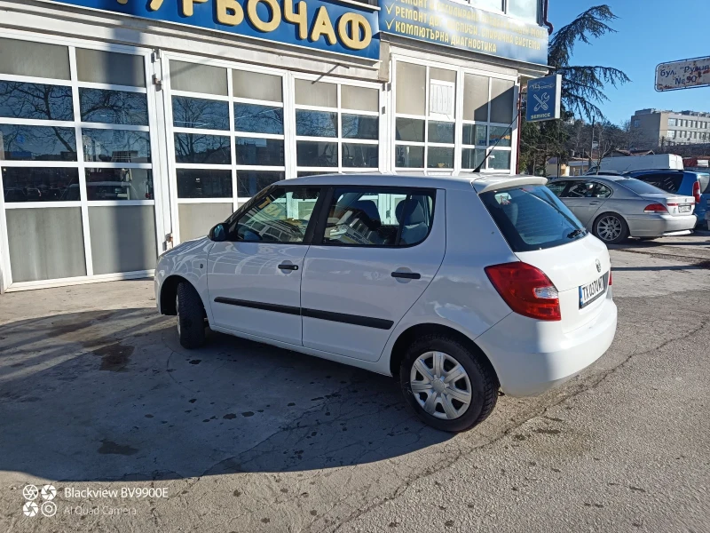 Skoda Fabia, снимка 5 - Автомобили и джипове - 48394324