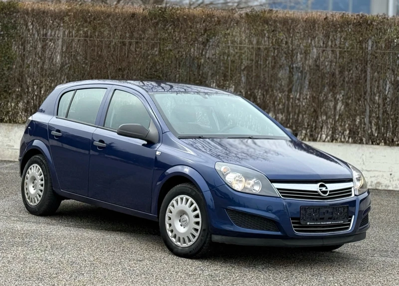 Opel Astra 1.4i 90к.с * Климатик* , снимка 3 - Автомобили и джипове - 49477138