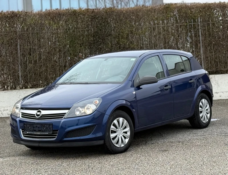 Opel Astra 1.4i 90к.с * Климатик* , снимка 1 - Автомобили и джипове - 49477138