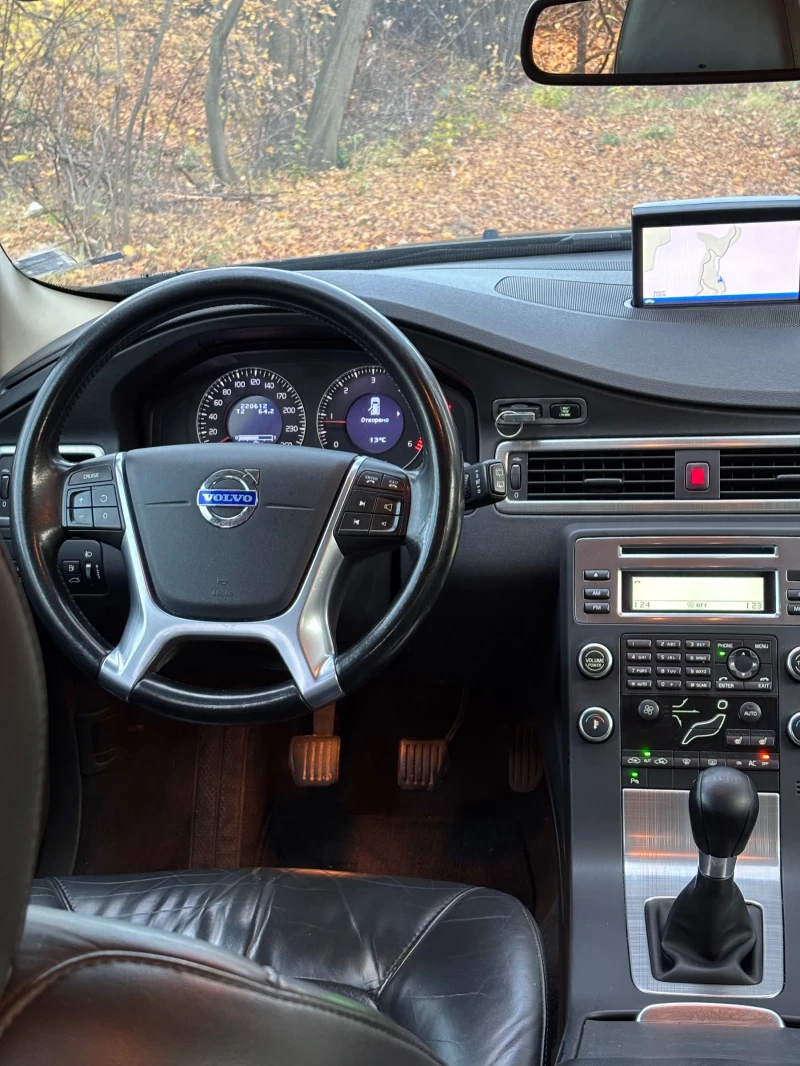 Volvo V70 2.0D 136к.с, снимка 7 - Автомобили и джипове - 52297469