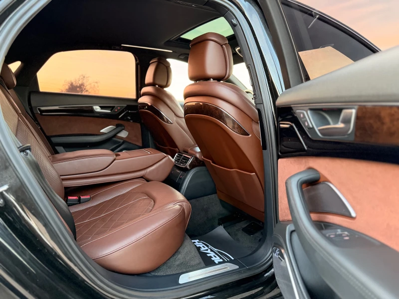 Audi A8 4.2TDI= QUATTRO= EXCLUSIVE= DISTRONIC= B&0= NIGHT , снимка 11 - Автомобили и джипове - 52540993