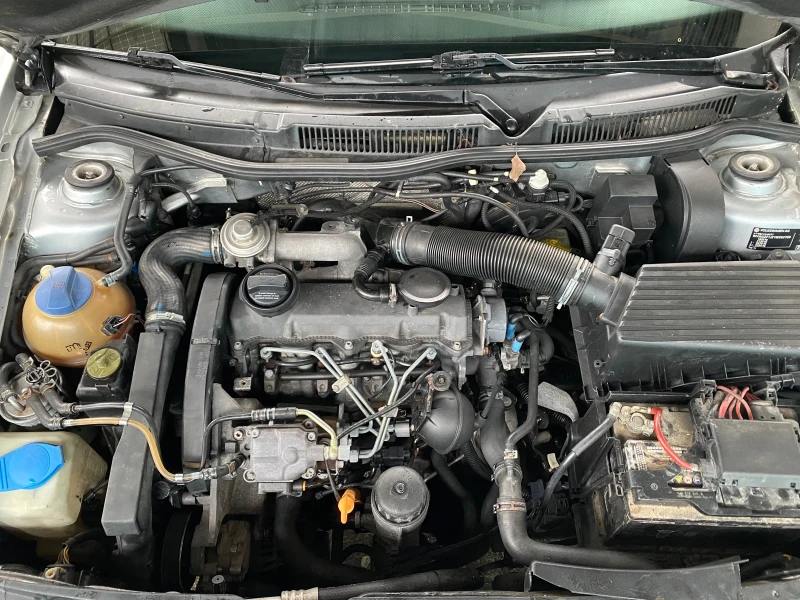 VW Bora 1.9TDI 90 ALH, снимка 11 - Автомобили и джипове - 52905192