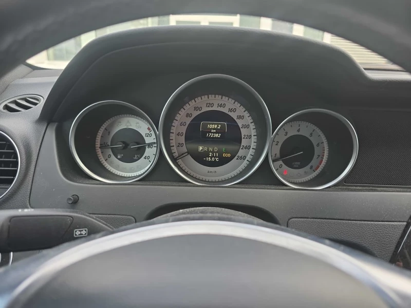 Mercedes-Benz C 300 2014 4MATIC * ПРЕДСТАВИТЕЛСТВО НА BMW * , снимка 8 - Автомобили и джипове - 53289731