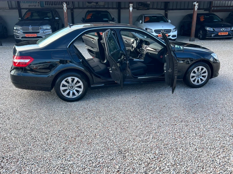 Mercedes-Benz E 220 CDI* АВТОМАТИК* 100%км* СЕДАН* НАВИГАЦИЯ* ЛИЗИНГ, снимка 11 - Автомобили и джипове - 53392720