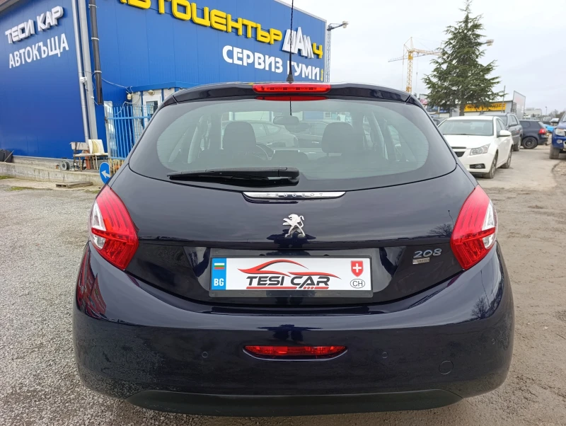 Peugeot 208 1.2i SST, снимка 7 - Автомобили и джипове - 53427393