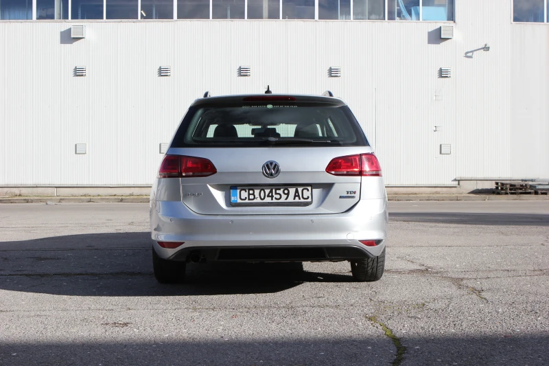VW Golf 1.6TDi Variant, снимка 5 - Автомобили и джипове - 53457314