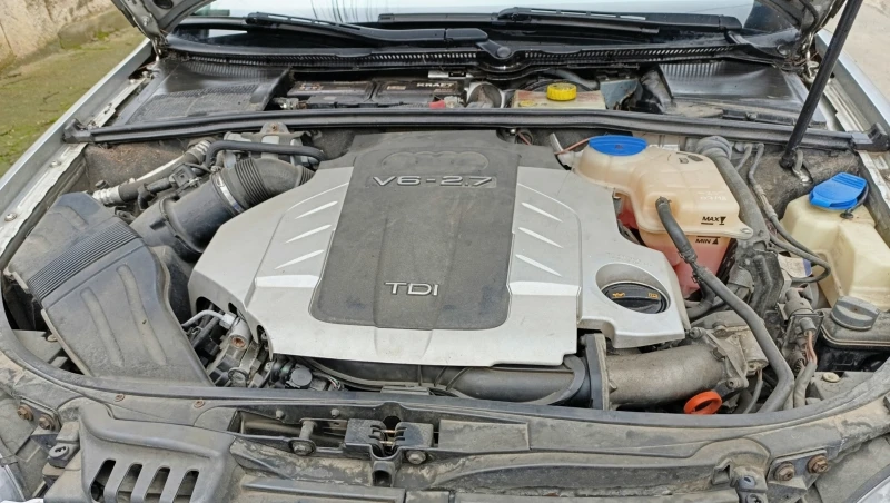 Audi A4 Avant 2.7 TDI V6 Multitronic, снимка 7 - Автомобили и джипове - 53460799